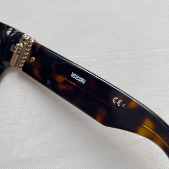 Moschino Havana Gradient tortoiseshell sunglasses - Picture 7 of 8